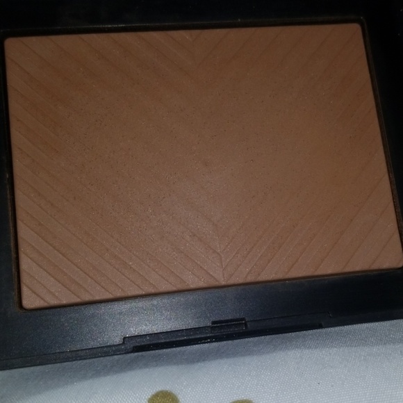 Nars casino bronzer - Picture 2 of 4